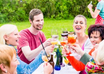 Community Savings: 10 Must-Have Creative Ways Neighbors Thrive